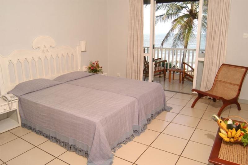 Hotel Sunset Beach Negombo Eksteriør billede